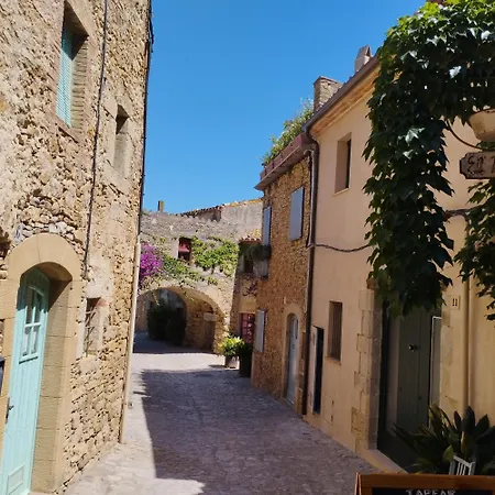 Emporda Peratallada